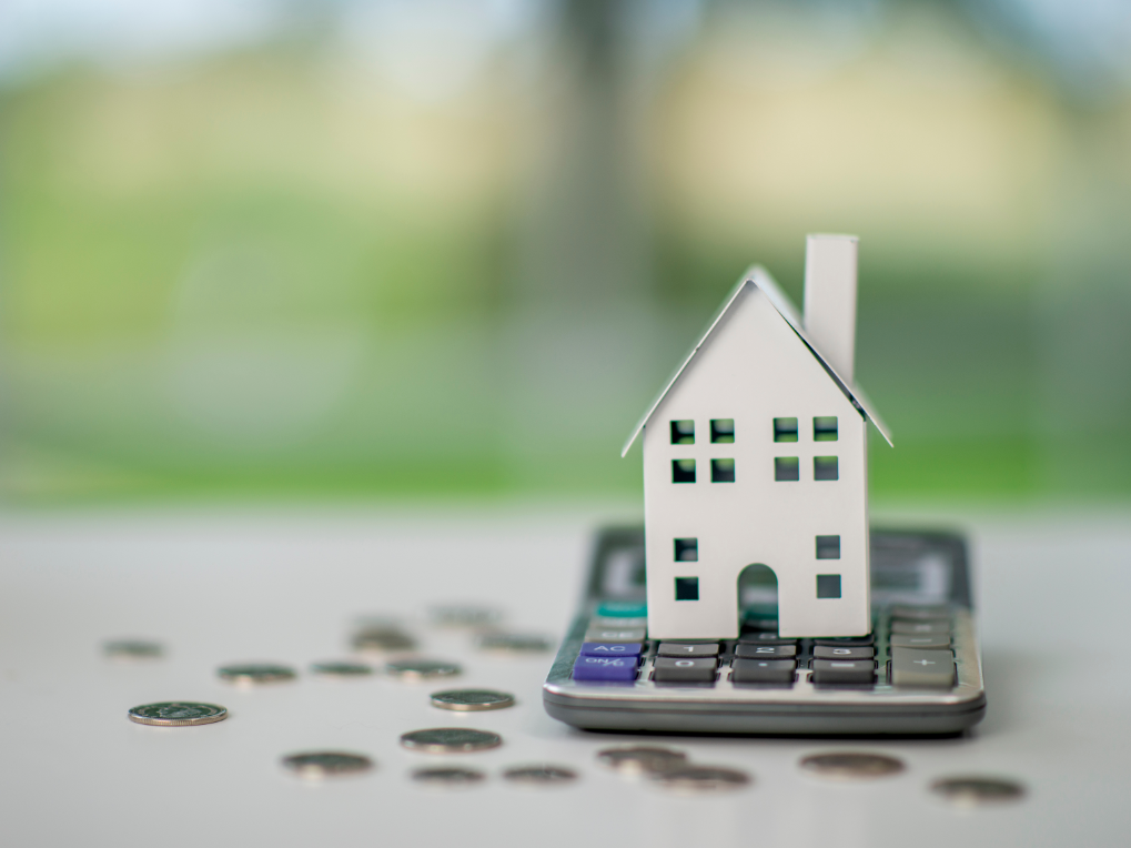 Okołokredytowe koszty kredytu hipotecznego
